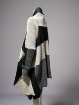 Teppapeysa|Blanket sweater, svört•hvít / black •white